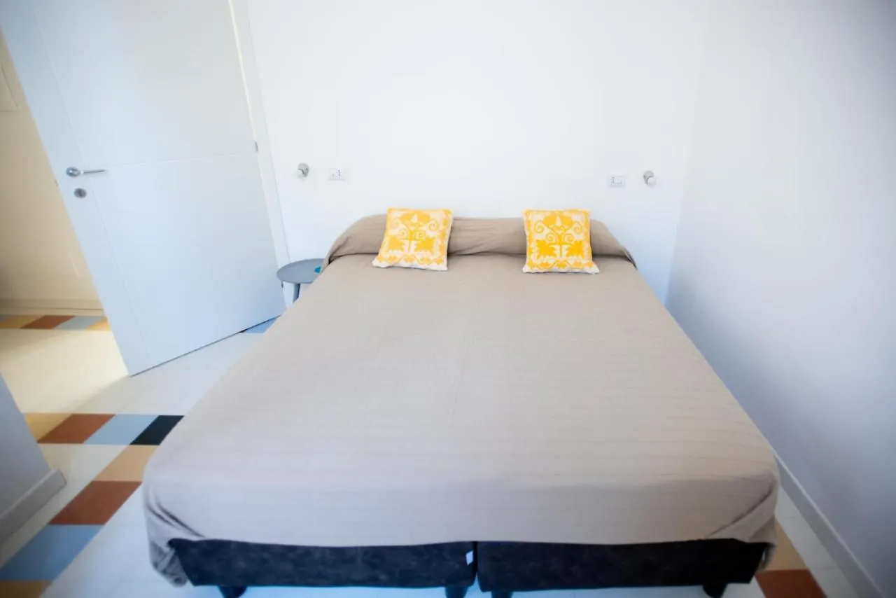 B&B Angioy 18 Cagliari 0*,  Italy